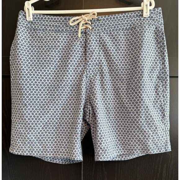 Faherty Men's Board Shorts Swim Trunks Size 34 Blue Scales Print Pockets Beach - Picture 1 of 10